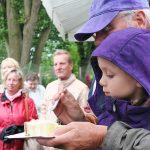 Lukullische Highlights für jedes Alter: Auch Kids schmeckt die leckere Torte