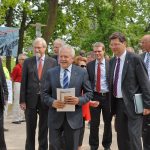 Aufgebrachte Bürger empfingen Bahnchef Grube, Ministerpräsident Albig, Landrat Sager und Wirtschaftsminister Meyer