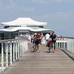 Die „Teehaus-Brücke“ mit dem Restaurant Wolkenlos ist jetzt schon ein Wahrzeichen für Timmendorfer Strand