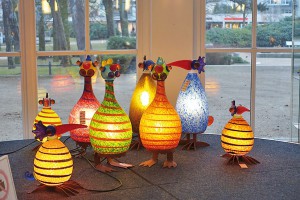 Witzige Lampen: der Gonzo als Leuchtkörper, ein Hingucker in der Ausstellung