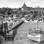 So sah es in den 1930er Jahren aus: Timmendorfs Seebrücke mit der „Strandhalle“