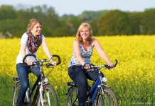 Rhapsodie in Raps: Radeln an der Ostseeküste