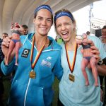 Autogrammstunde Ludwig / Walkenhorst; Timmendorfer Strand; Deutsche Smart Beachvolleyball Meisterschaften 2015 (Foto: Joern Pollex/HOCH ZWEI)