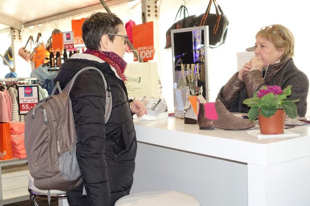 Das "Schuhstudio" präsentierte die neuen Chelsea-Boots in verschiedenen Variationen zum Selber-Zusammenstellen