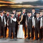 Der Shanty Chor Lohnte mit Michelle Hunziker im Seemanns-Look © Susanne Dittmann