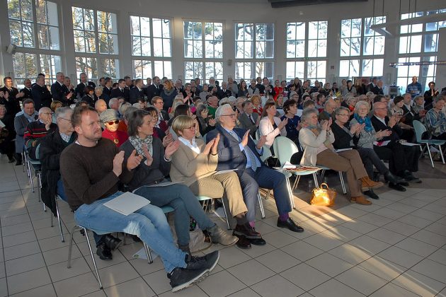 Voll besetzt war die Timmendorfer Trinkkurhalle beim Neujahrsempfang am 14. Januar. © Susanne Dittmann