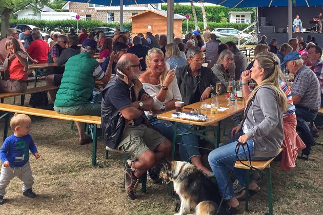 Musik und gute Laune am Sonntagnachmittag mit Urban Beach am Pönitzer See