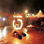 <span class="dquo">„</span>Feuer und Flamme“ sind die Zuschauer für die Feuershow on&nbsp;Ice