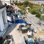 Tradition und Moderne sind hier geschmackvoll verbunden: Das ATLANTIC Grand Hotel Travemünde lädt ein zum Entspannen in schönster Lage