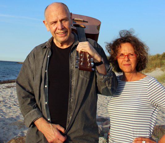 „Ziemlich Anders“ zum Glücklichsein Das Duo "Ziemlich Anders" spielt in Eutin © Duo Ziemlich Anders