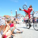 Kunst, Akrobatik und mehr am Meer: Straßenkünstler-Festival in Scharbeutz © www.luebecker-bucht-ostsee.de