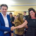 Andreas Zimmermann erwies sich als fairer Verlierer und gratulierte Bettina Schäfer zu ihrem deutlichen Wahlsieg.
