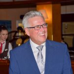Ein bisschen wehmütig, aber auch fröhlich: Volker Owerien nimmt nach 18 Jahren mit einer Feier Abschied vom Bürgermeisteramt © Katrin Gehrke