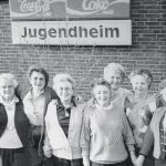 Das waren die Anfänge: im Timmendorfer Jugendheim trafen sich anno 1983 erstmals die örtlichen Senioren mit Organisatorin Helga Schütt zum Kaffeeklatsch