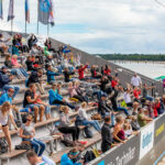 Beachvolley_AI6A6194Mit Abstand in den Rängen, aber mit „La-Ola“-Wellen: Die Zahl der Zuschauer wurde auf 200 begrenzt, die Begeisterung war trotzdem gesichert © Jörn Eckert