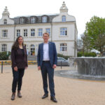Treffpunkt Altes Rathaus: am Mittwoch, den 12. Mai, traf Daniel Günther die amtierende Bürgermeisterin Melanie-Puschaddel-Freitag in Timmendorfer Strand (Foto: Susanne Dittmann)