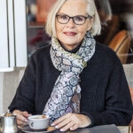 Talk-Show Managerin Rotraud Schwarz feiert ihren 75. Geburtstag im Hotel Strandgrün