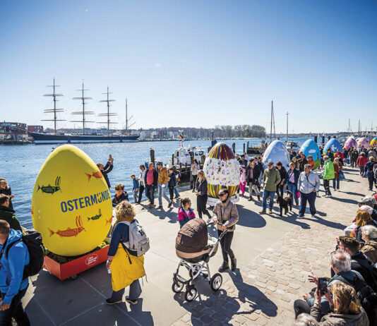 Ostern an der Ostsee: Osterfeuer, Ostereier und sehr viel Meer