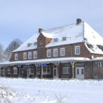 Timmendorfer Tradition seit rund 100 Jahren: Der Bahnhof, Station der Bäderbahn