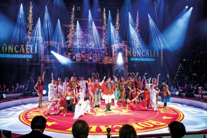 Der Original Roncalli Weihnachtscircus beim 20-jährigen Jubiläum in Berlin 2024. Copyright: Semmel Entertainment / Marc Vorwerk